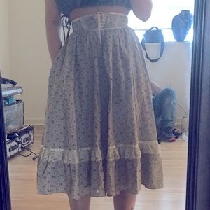 Vintage Calico flower Gunne Sax pocket skirt